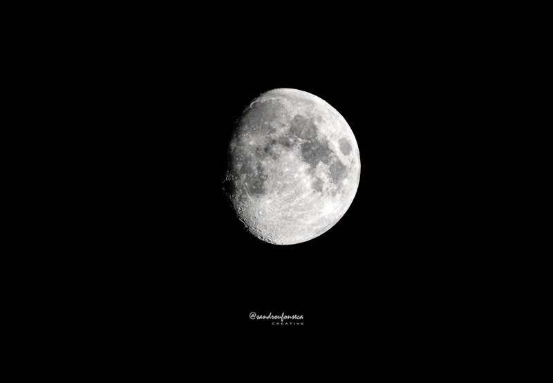 Obra Na Lua